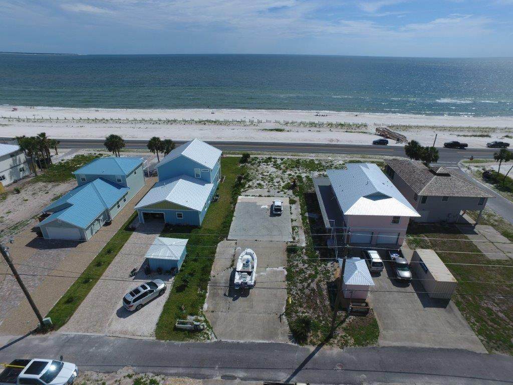 216 Hwy 98 - Photo 1