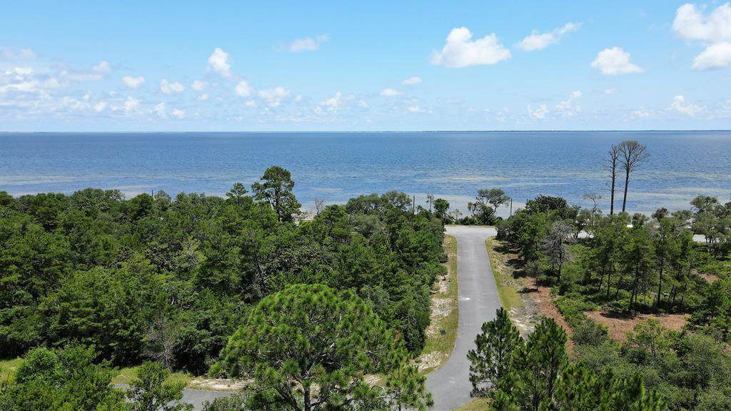 1740 Sea Spray Ln - Photo 1