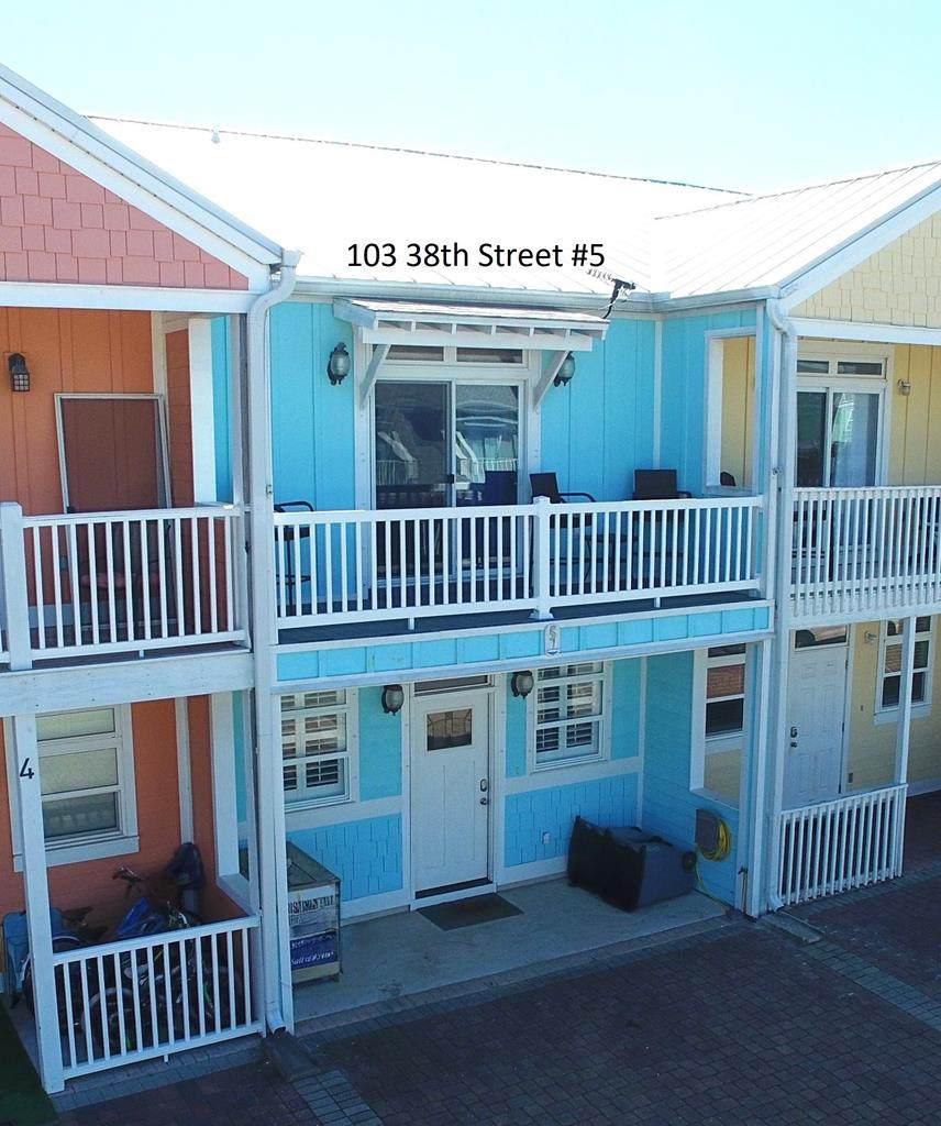 103 38th St - Photo 1