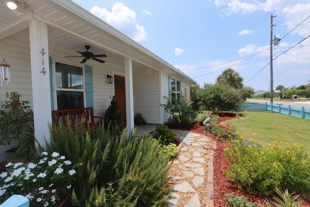 414 California Dr - Photo 1