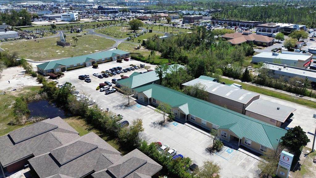 2420 Jenks Ave - Photo 1