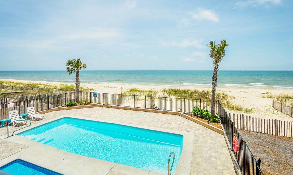748 W Gorrie Dr - Photo 1