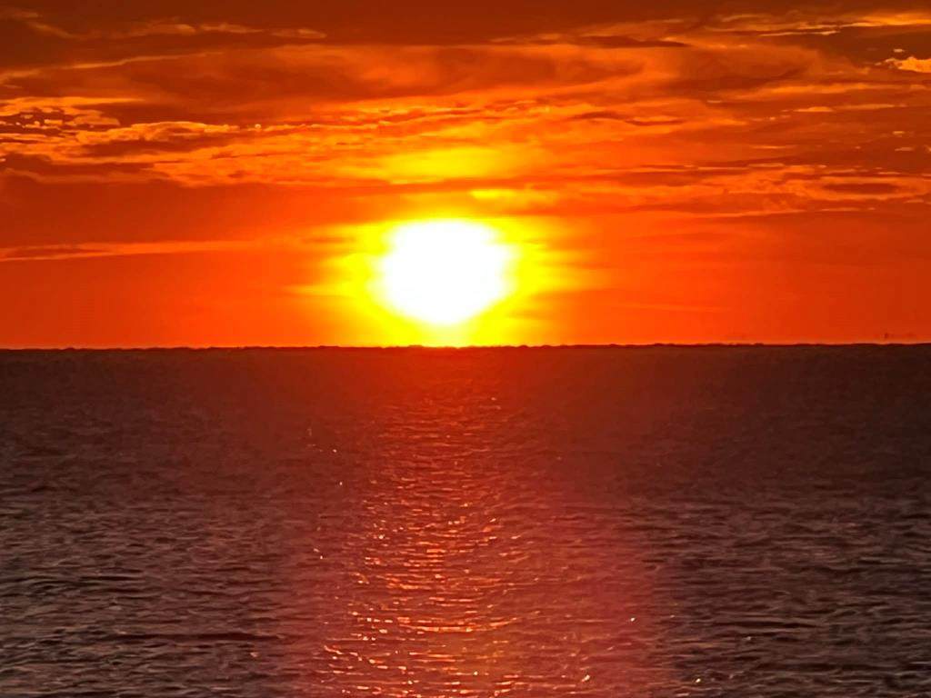 https://bt-photos.global.ssl.fastly.net/rafgc/orig_boomver_2_326560-2.jpg