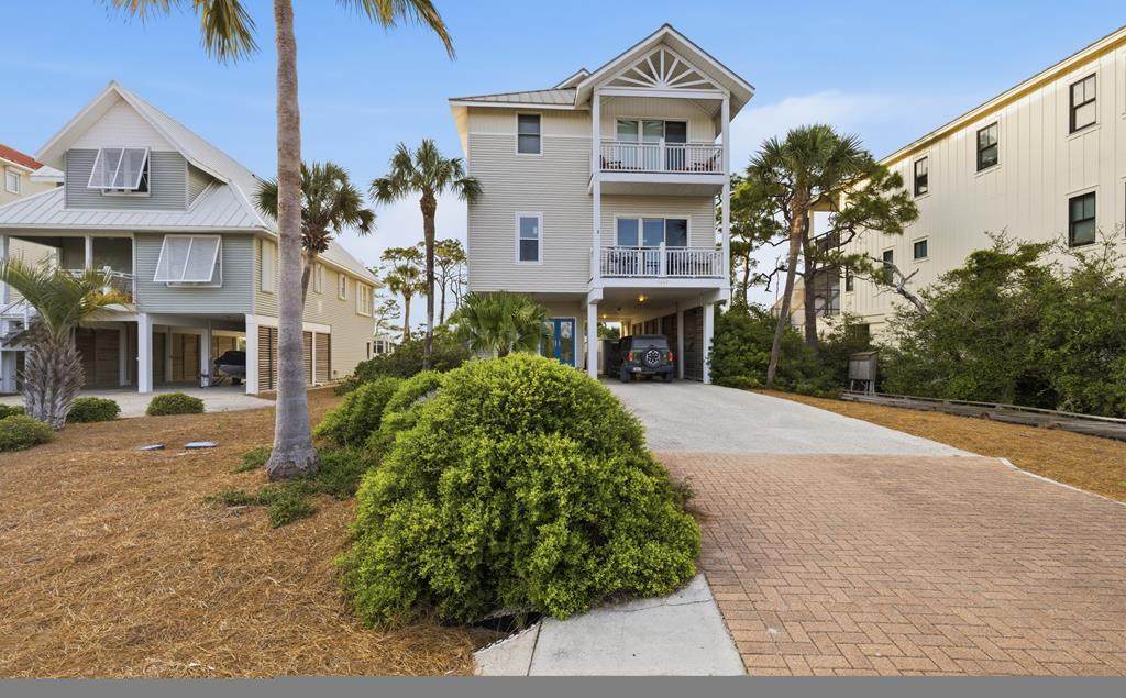1637 Wayfarers Ct - Photo 1
