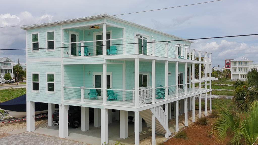 105 Circle Dr - Photo 1