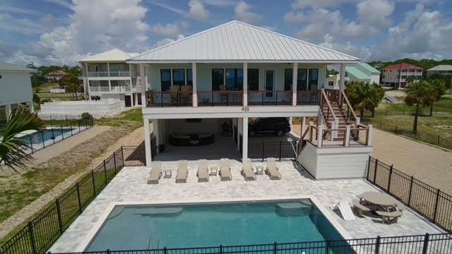 925 E Gorrie Dr - Photo 1