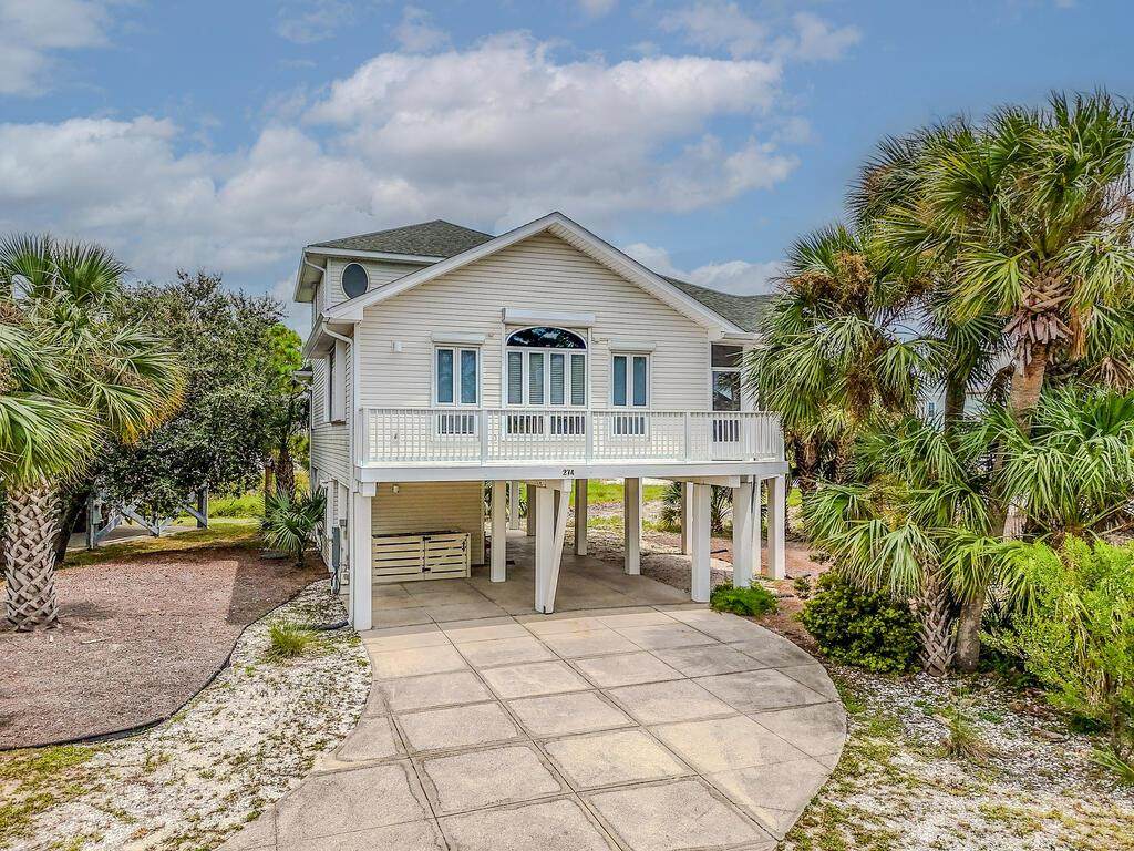 274 Florida Ave - Photo 1