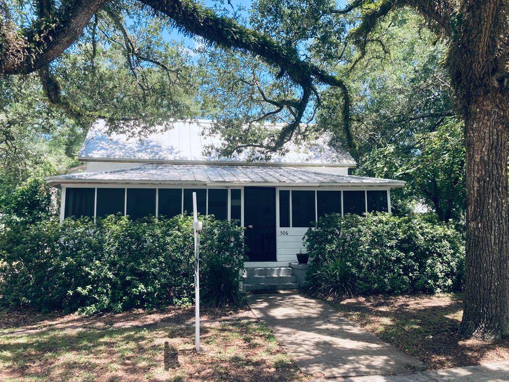 506 Tallahassee St - Photo 1