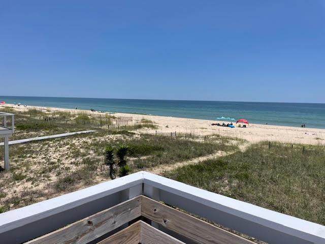 864 W Gorrie Dr - Photo 1