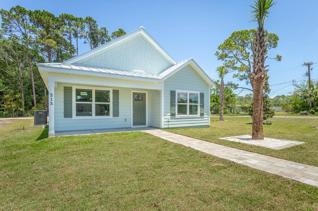 215 15th St - Photo 1