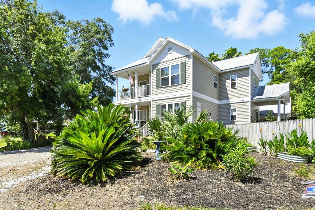 40 Myrtle St - Photo 1
