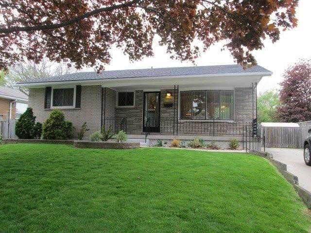 166 Lynbrook Drive - Photo 1