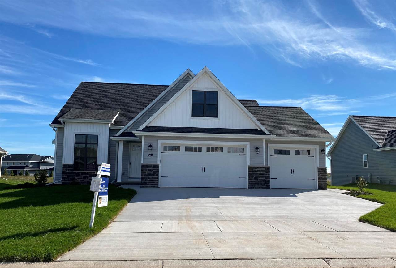 1232 Copilot Way - Photo 1