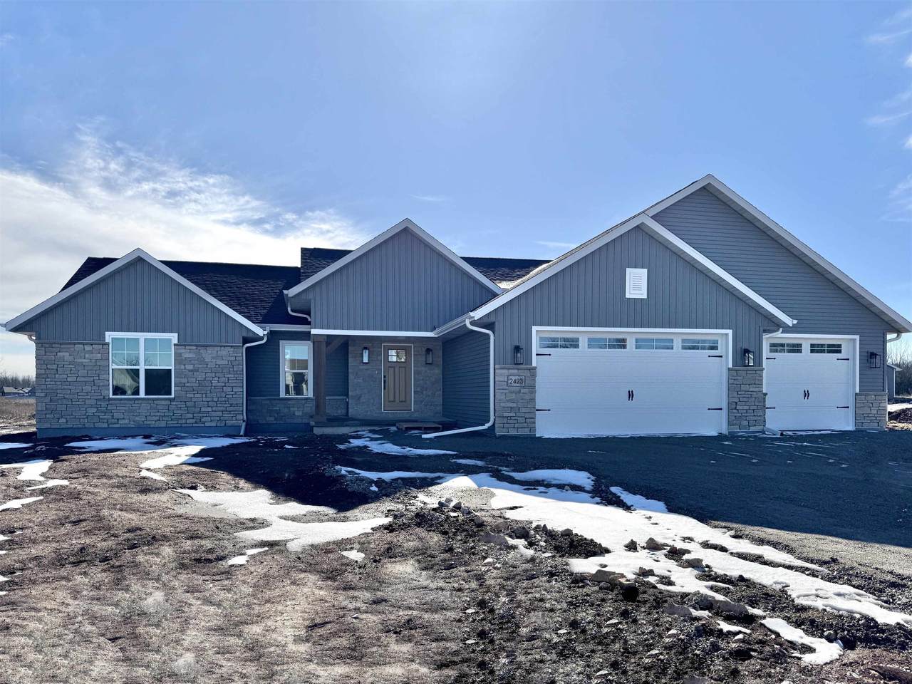 2423 Adrienne Court - Photo 1