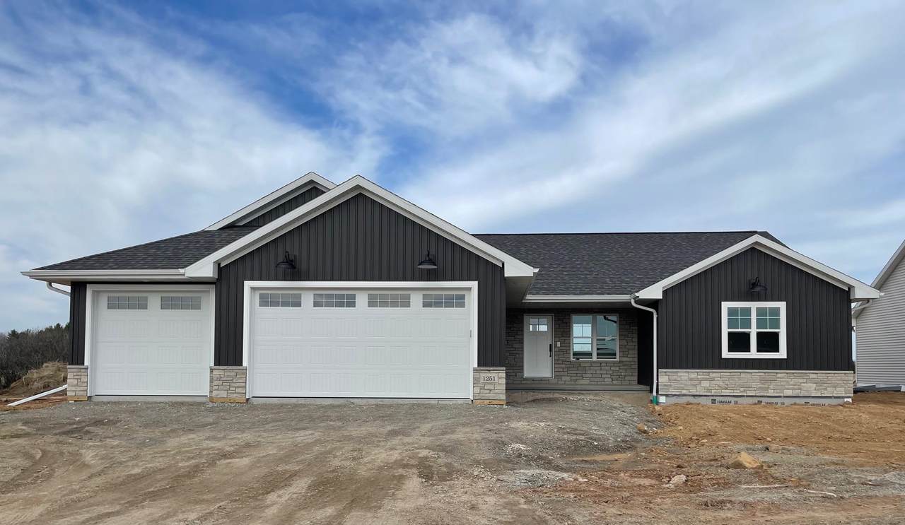 1251 Allen Lee Way - Photo 1