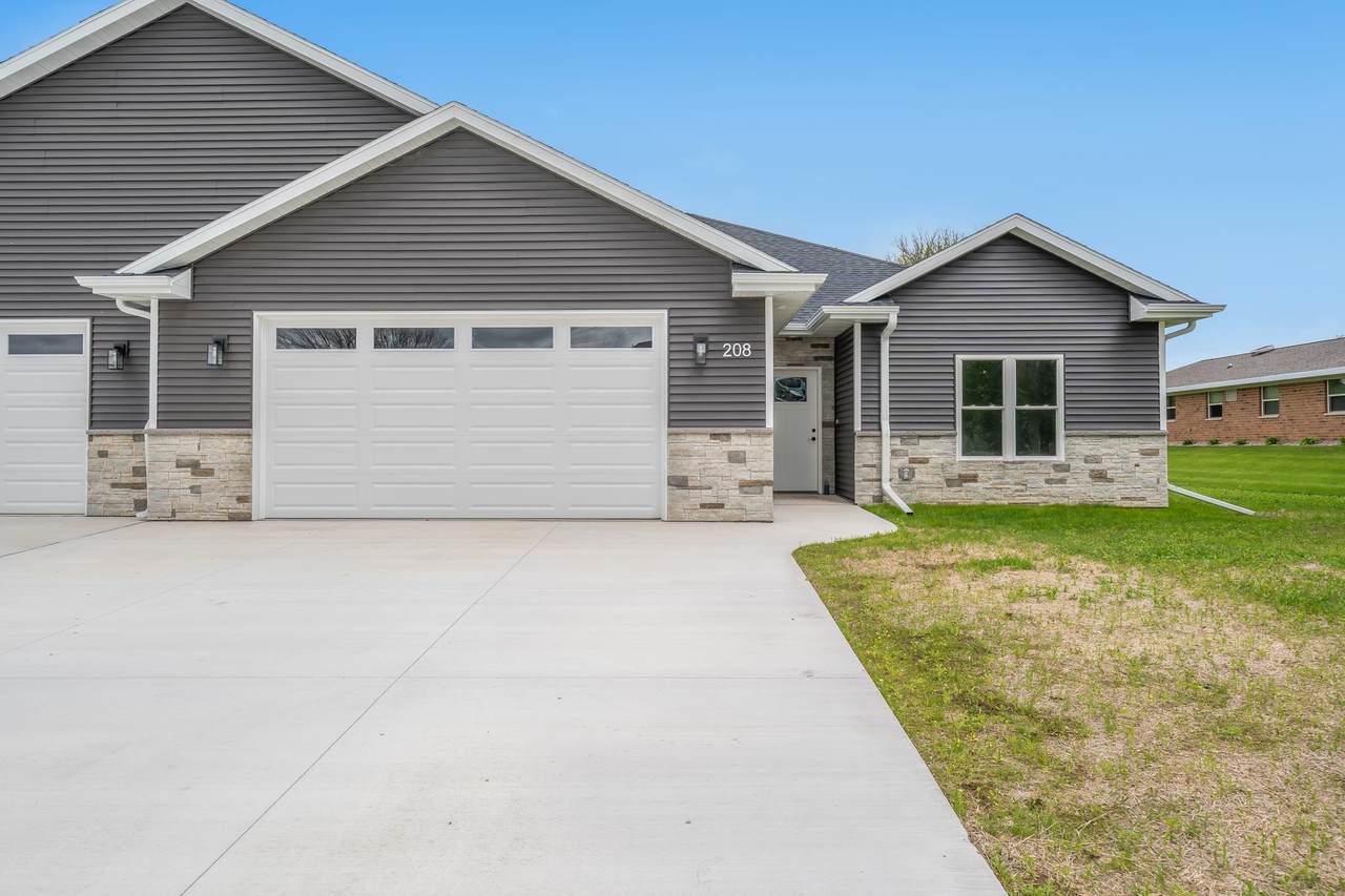 208 National Avenue - Photo 1