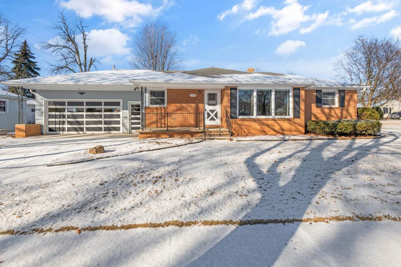 1444 Carroll Avenue - Photo 1