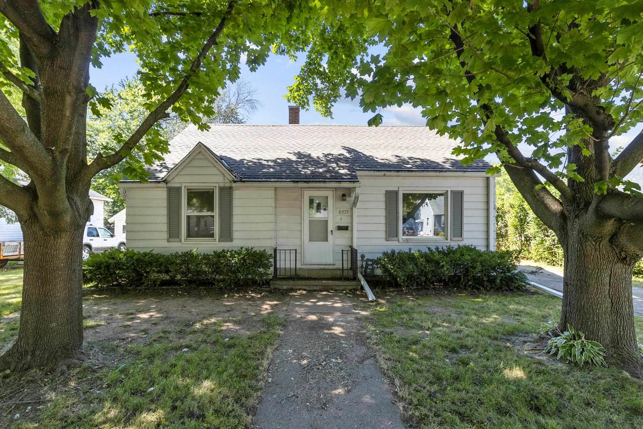 1935 Minnesota Street - Photo 1