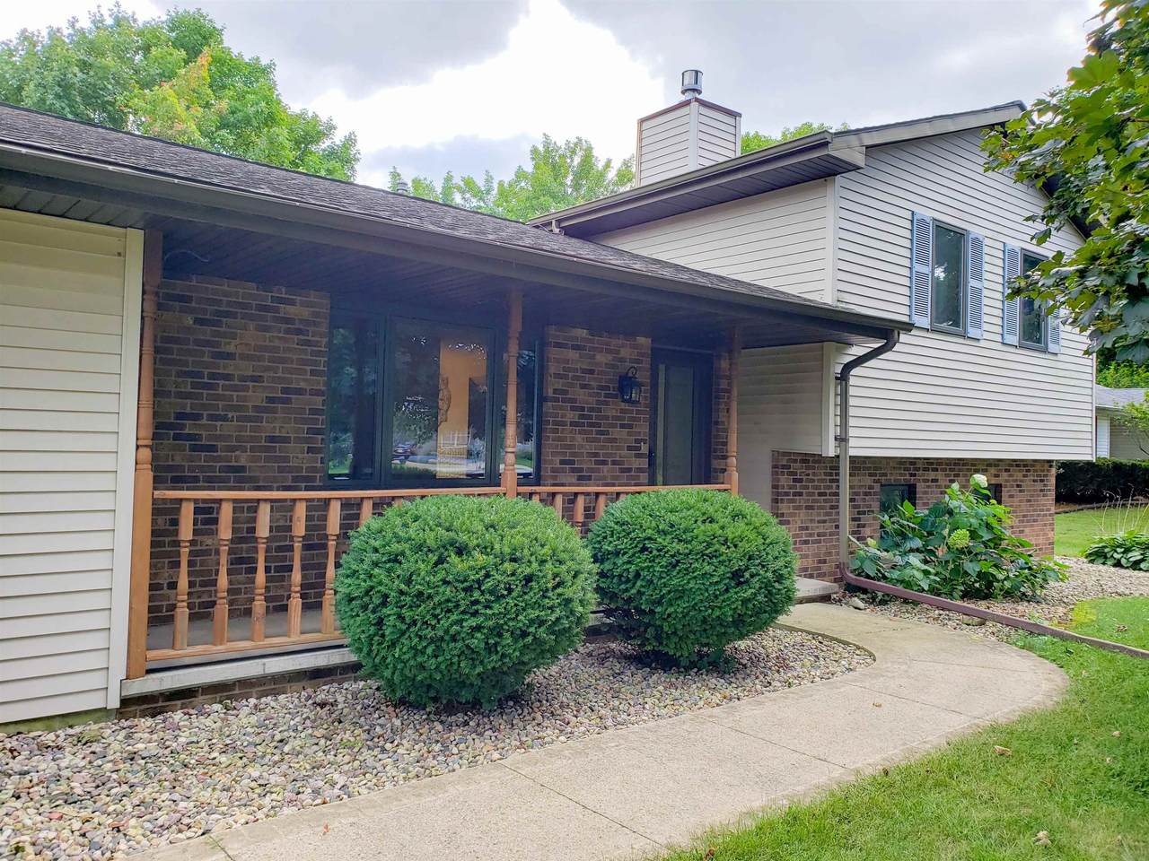 N1513 Ellen Lane - Photo 1