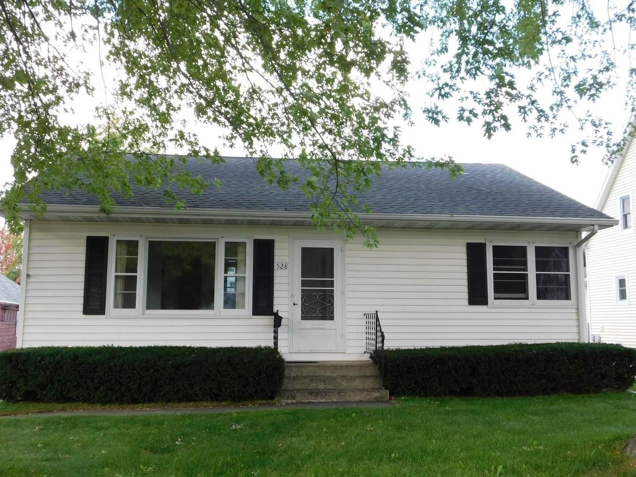 528 Grandview Street - Photo 1