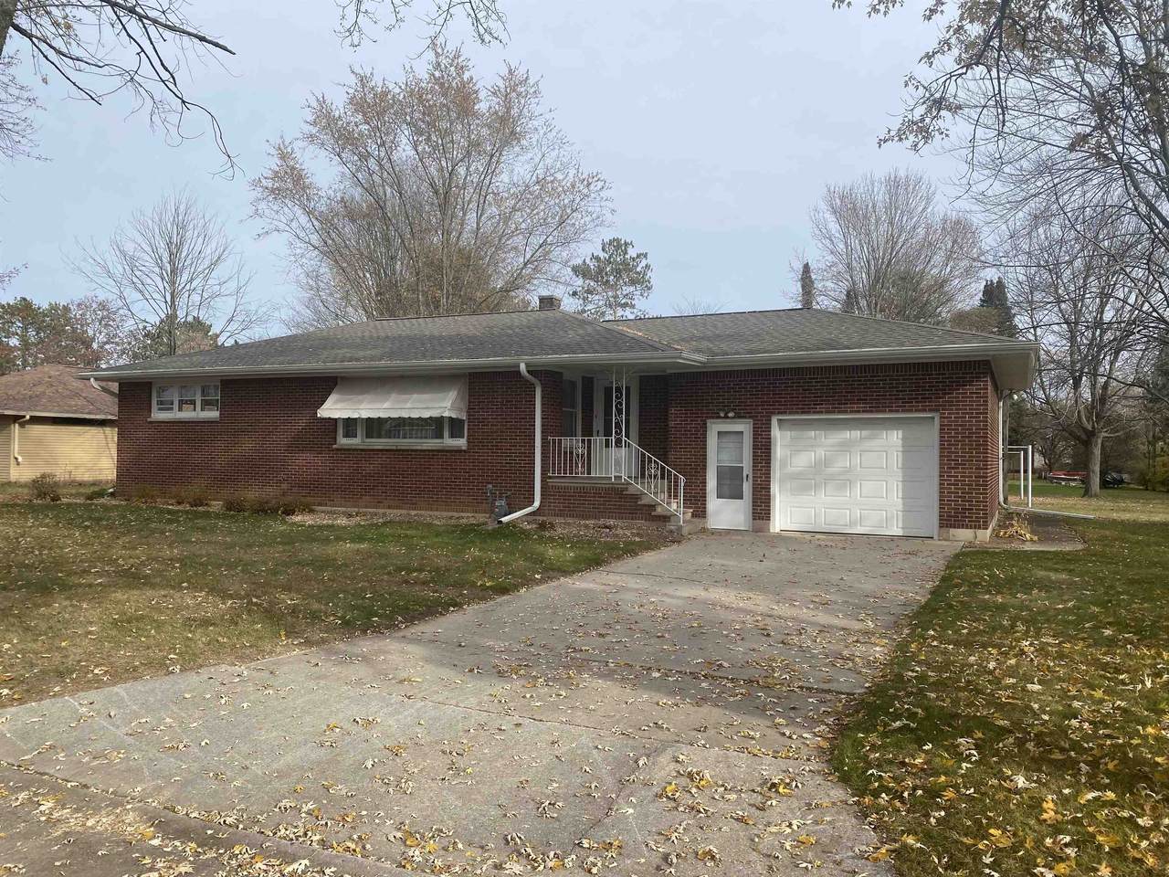 162 Lake Street - Photo 1