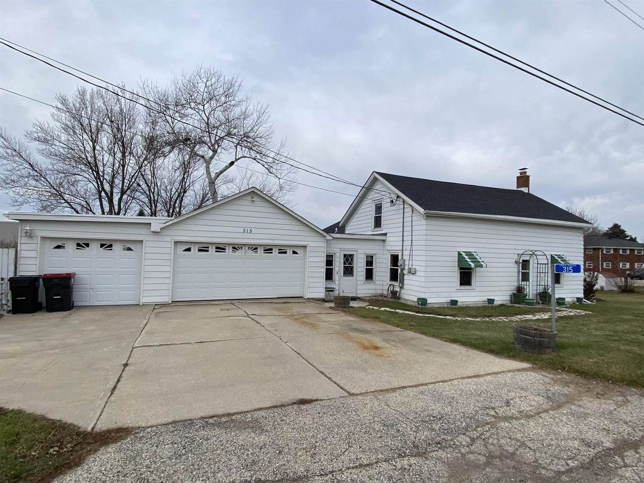 315 Weis Street - Photo 1