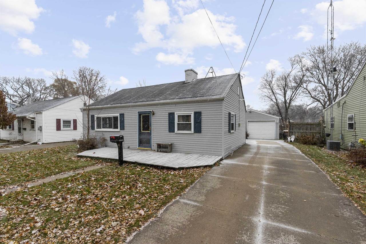 817 Appleton Street - Photo 1