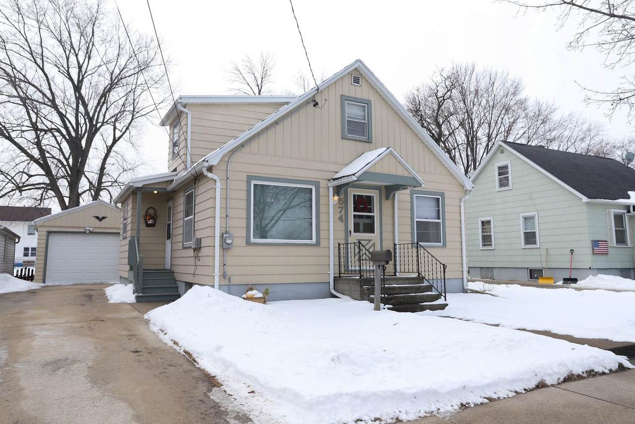 574 Grove Street - Photo 1