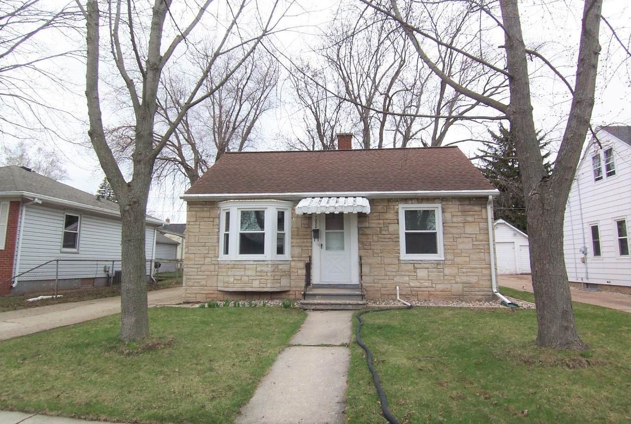 1222 10TH Avenue - Photo 1