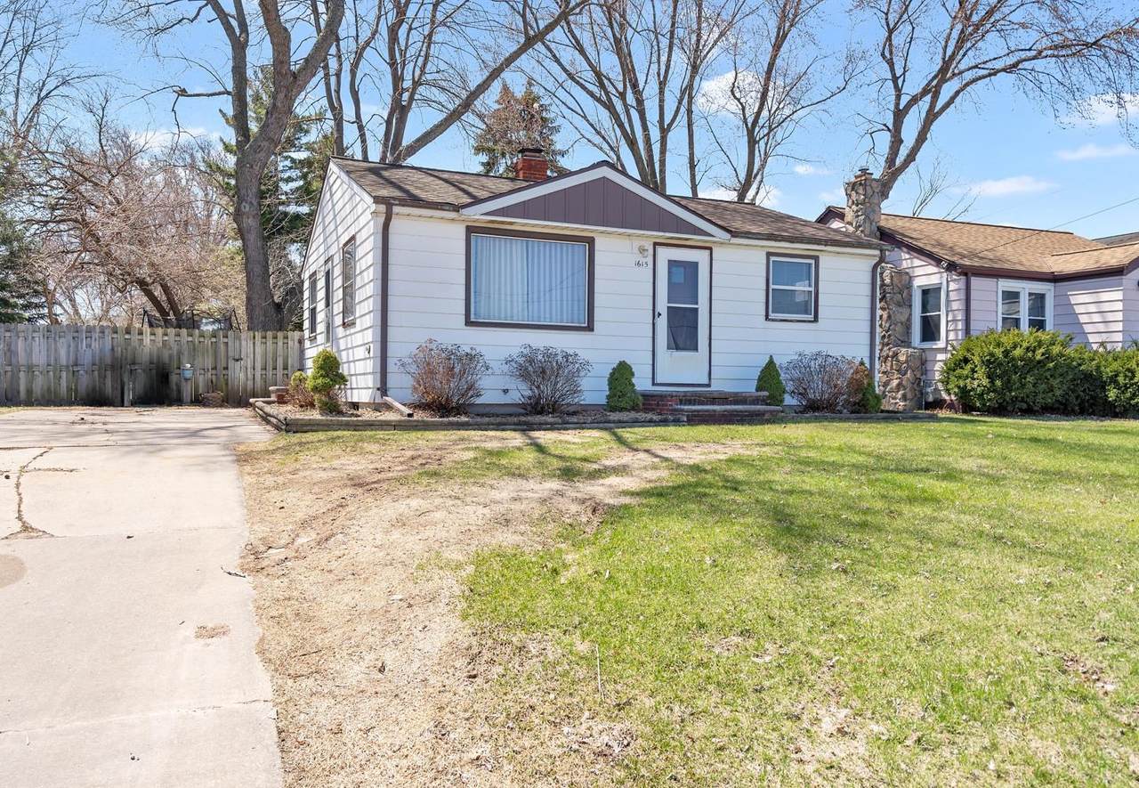 1615 Mason Street - Photo 1