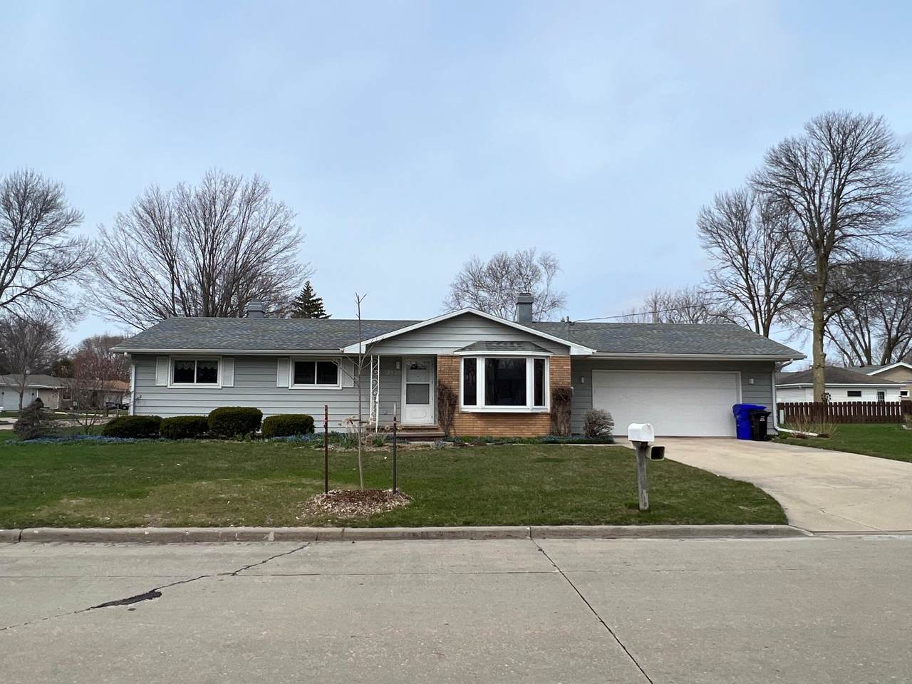 2929 Cypress Street - Photo 1