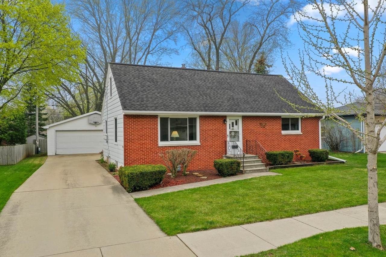 1363 Rockdale Street - Photo 1