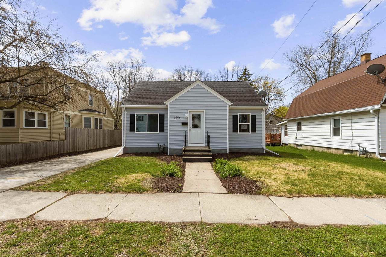 1444 Kurtz Avenue - Photo 1