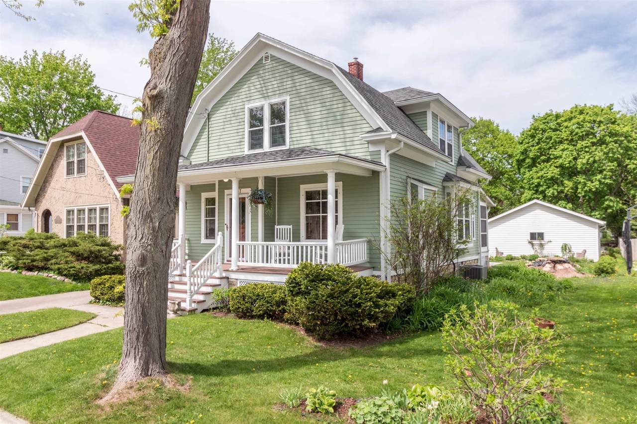 1137 Emilie Street - Photo 1
