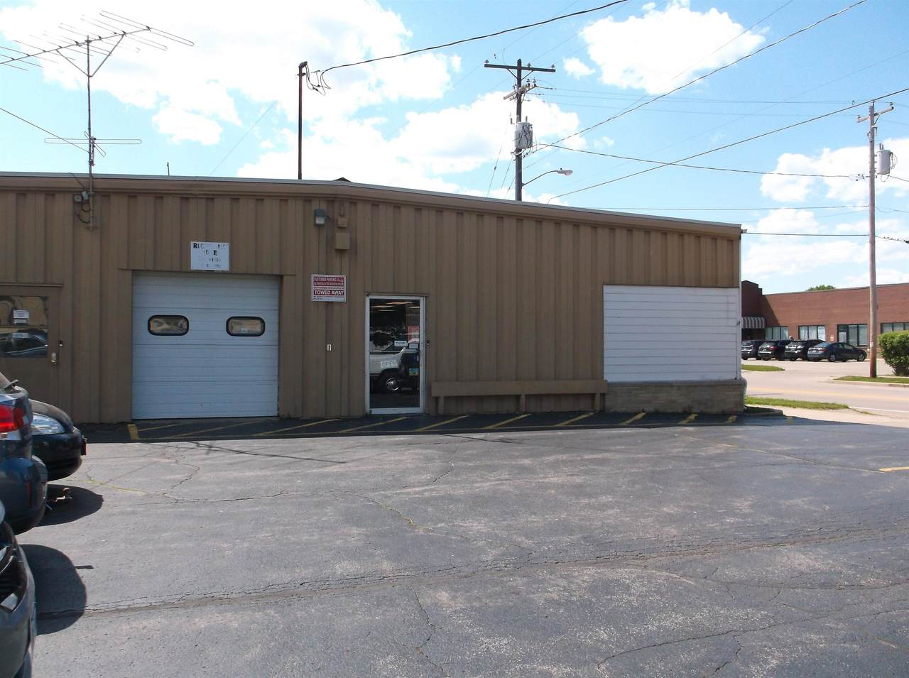 19 Irving Avenue - Photo 1