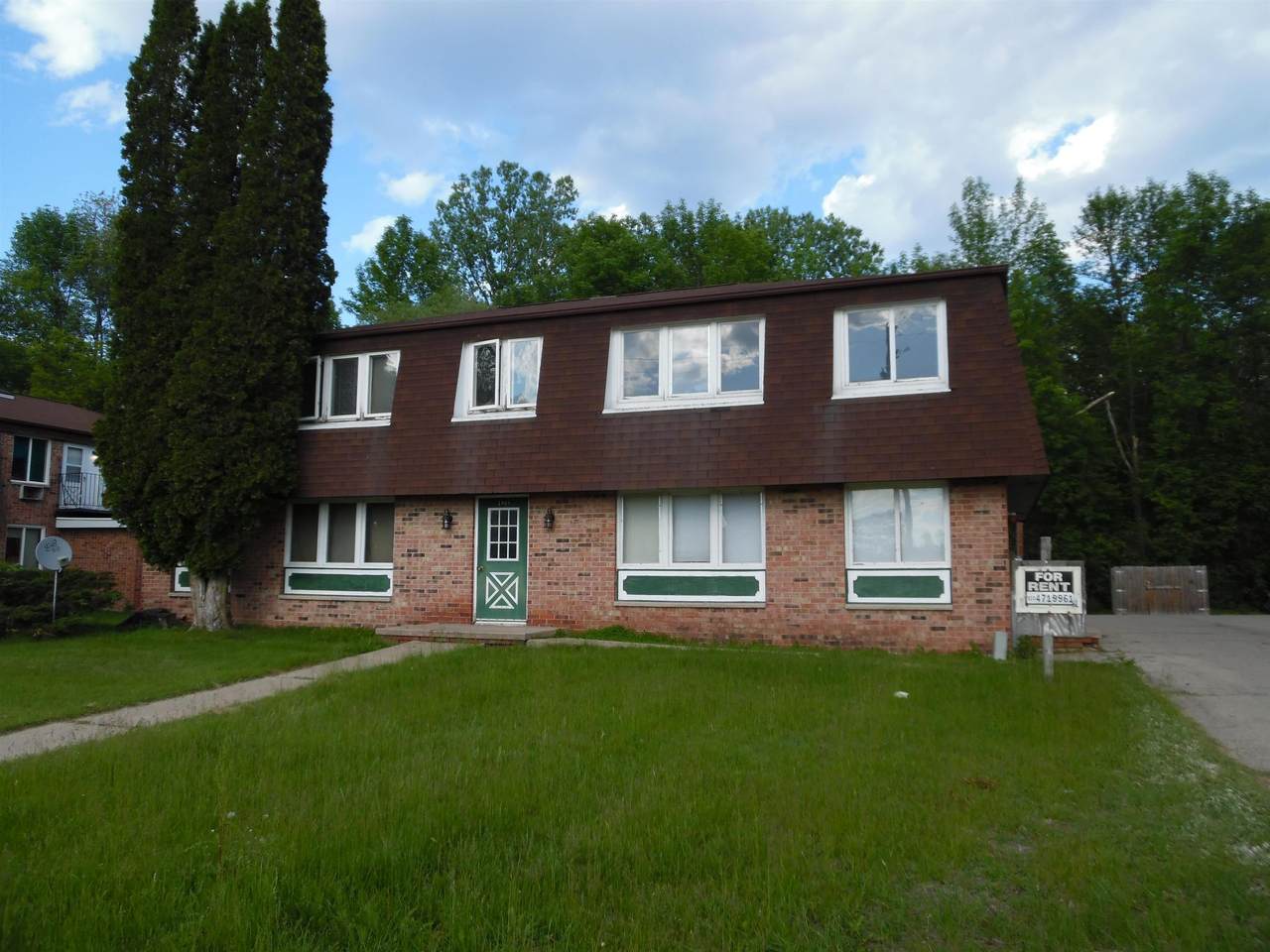 1804 Superior Avenue - Photo 1