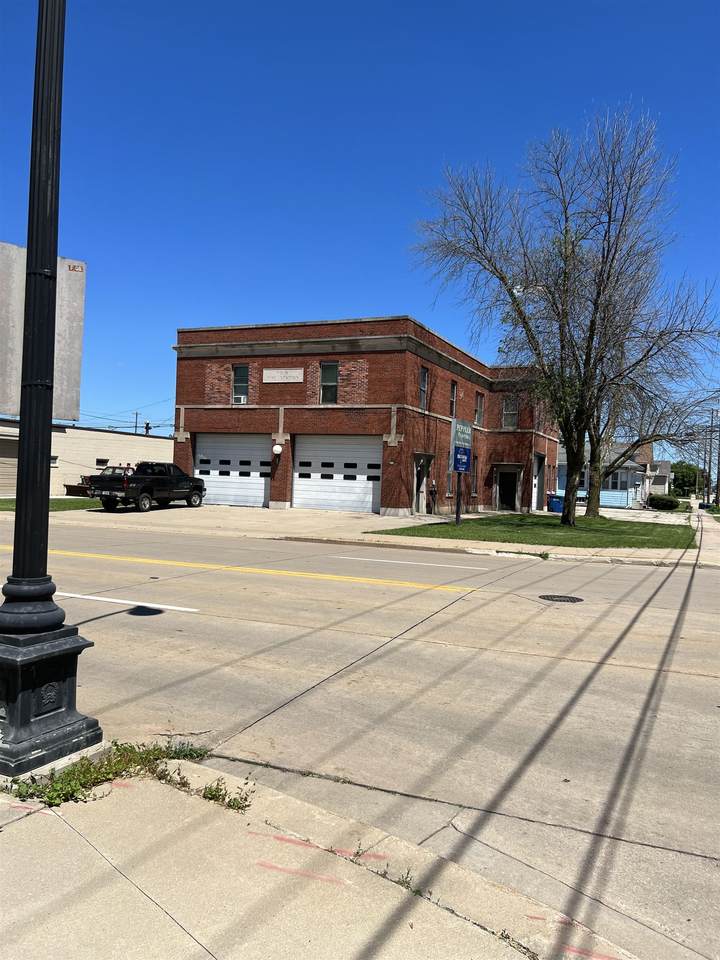 924 Ohio Street - Photo 1