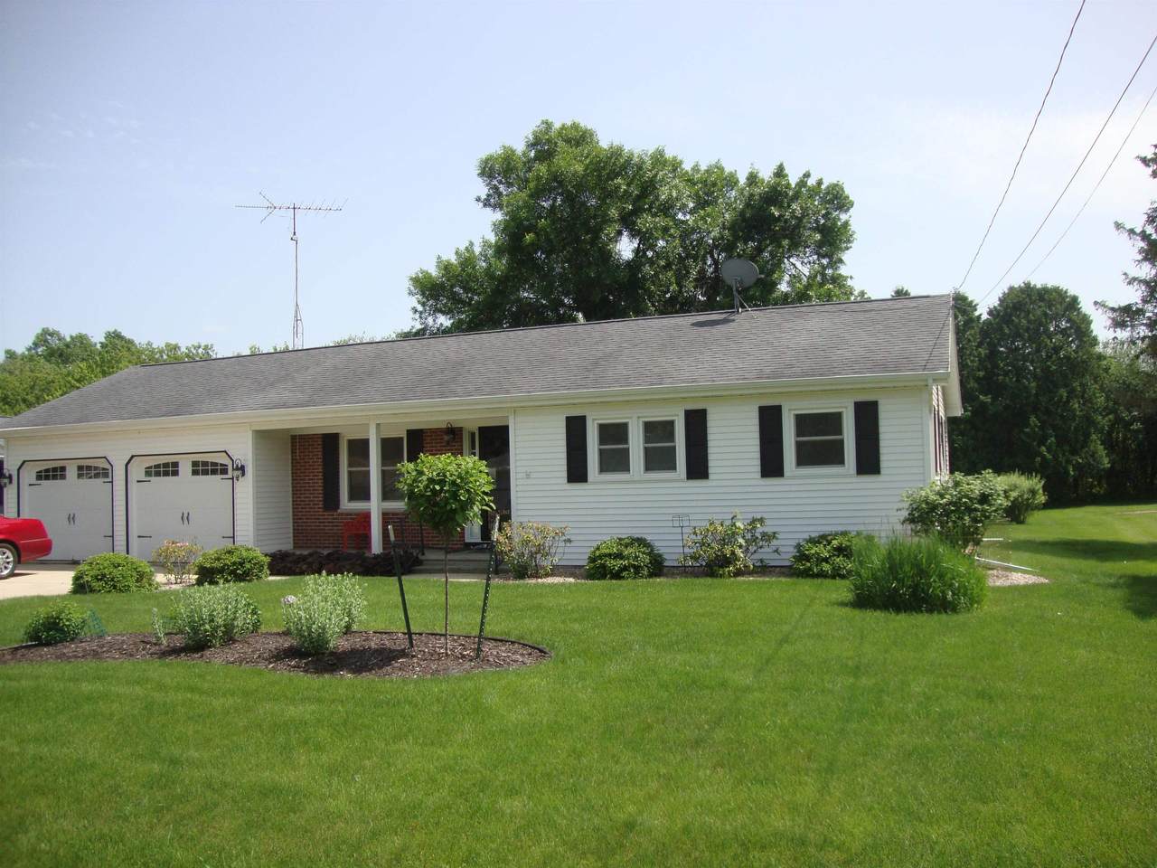 43 Welle Drive - Photo 1