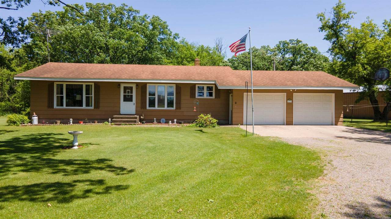 W13656 County Road C - Photo 1