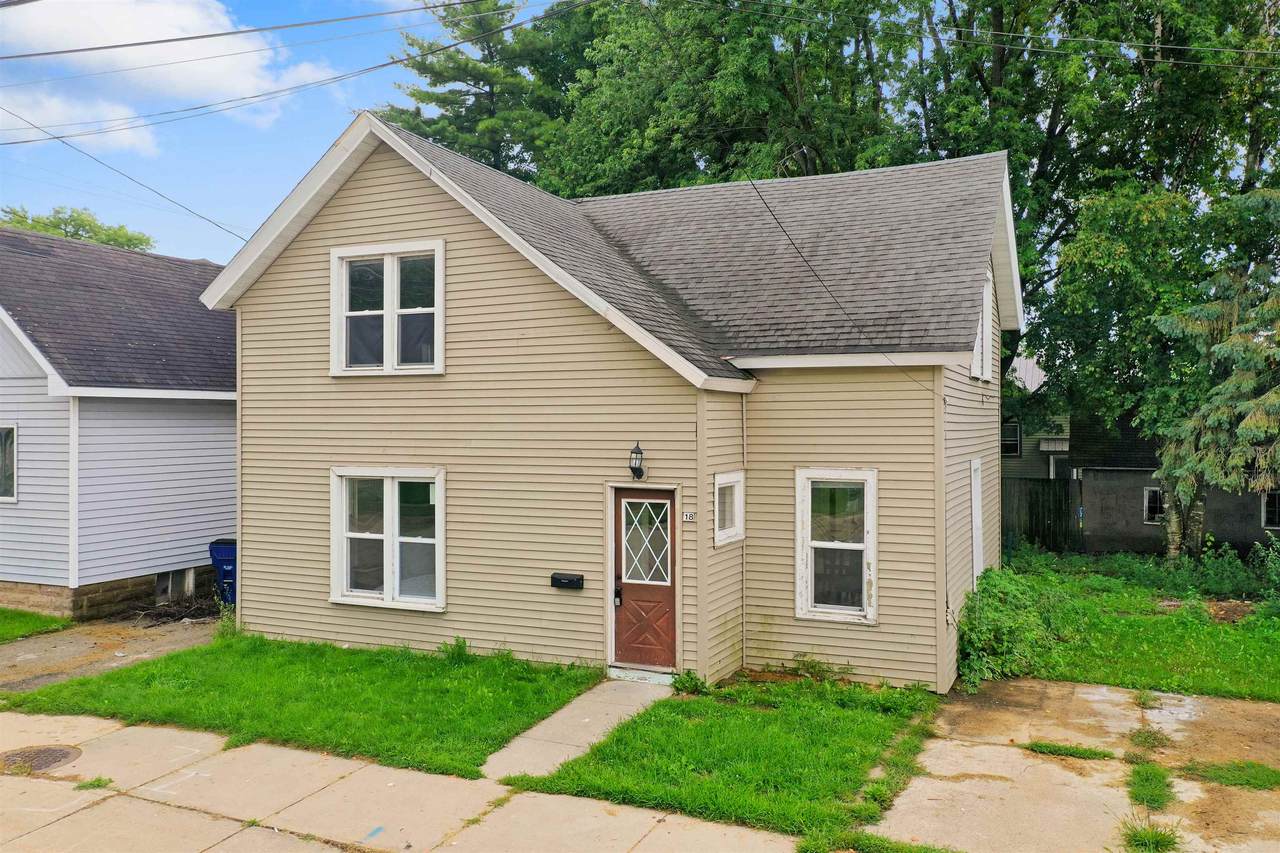 18 12TH Street - Photo 1