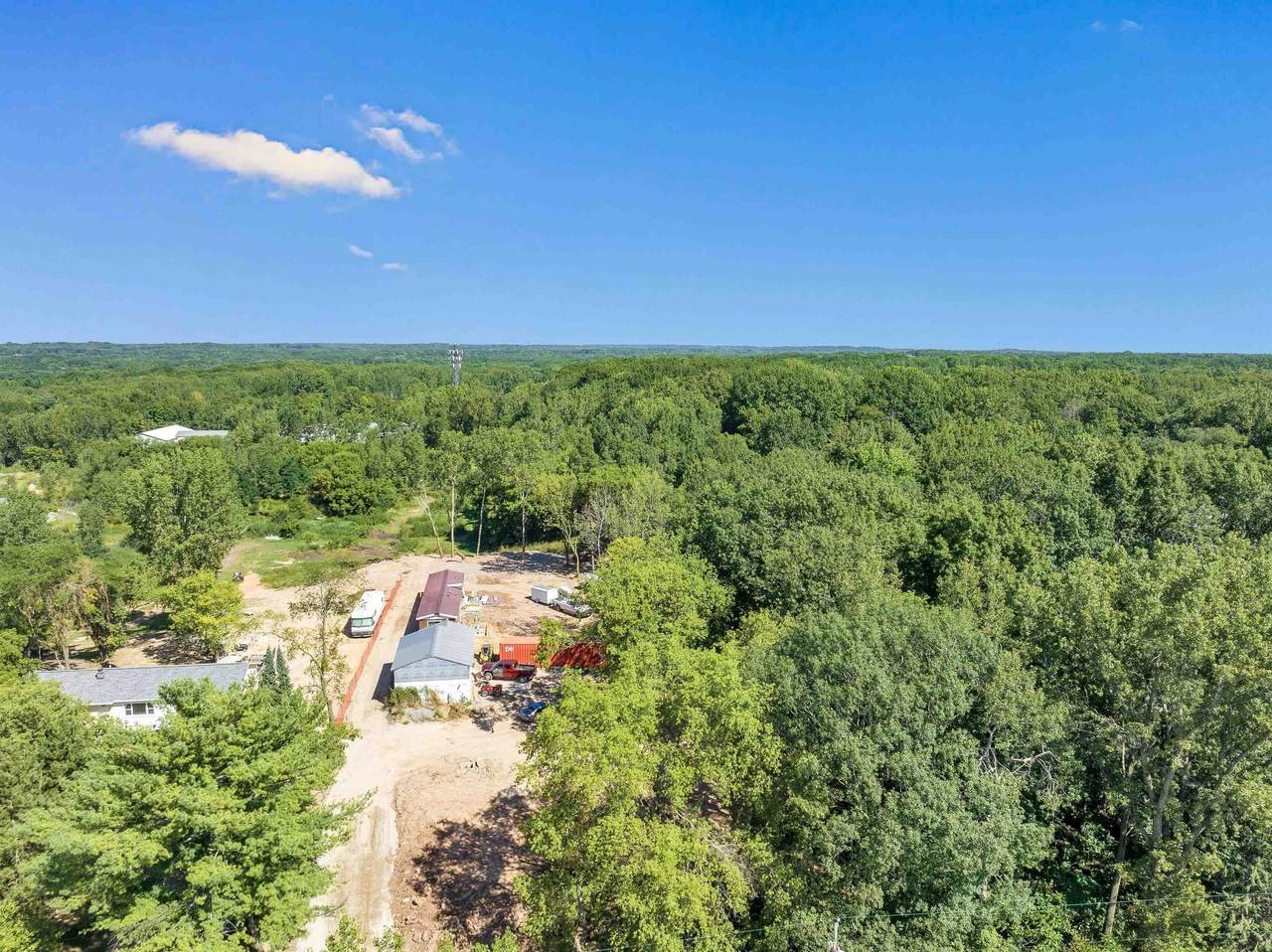 990 Edgar Drive - Photo 1