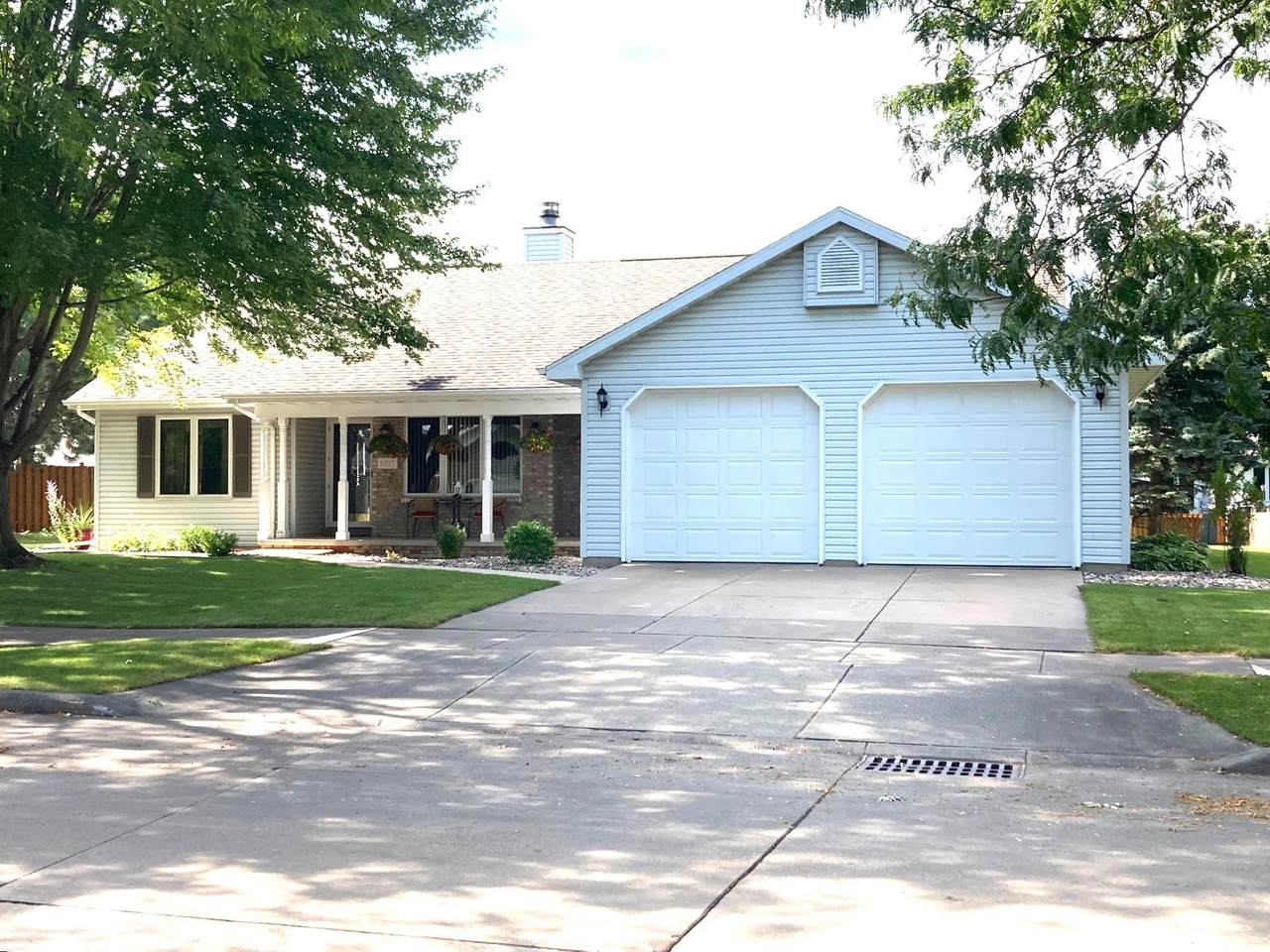 3317 Blueberry Lane - Photo 1
