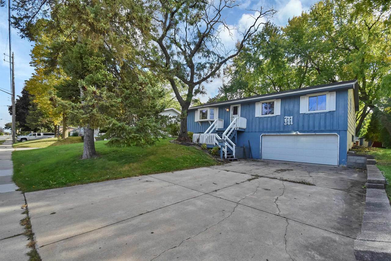 624 Webster Avenue - Photo 1