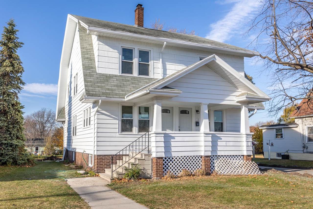 935 Velp Avenue - Photo 1