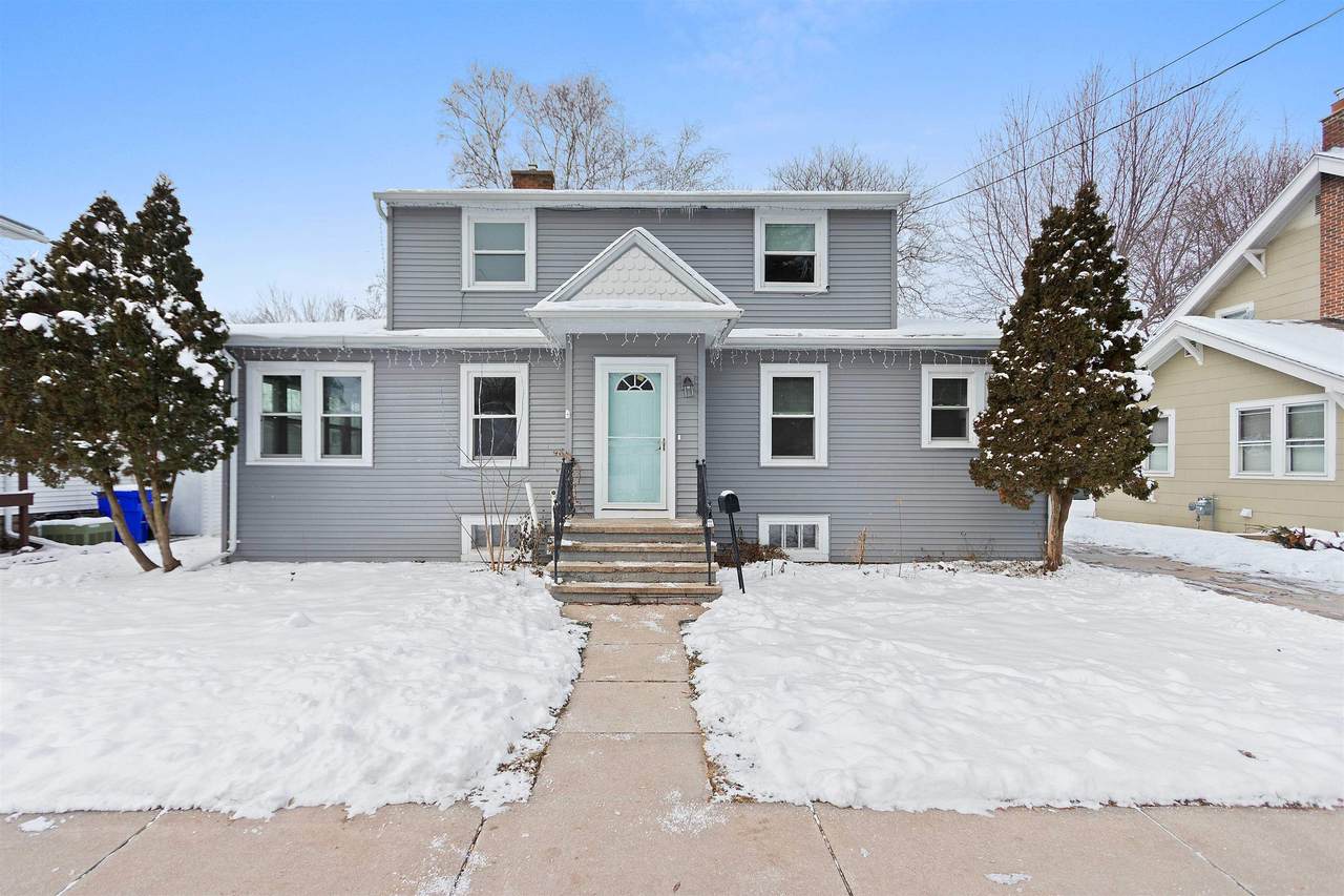 1109 Clark Street - Photo 1