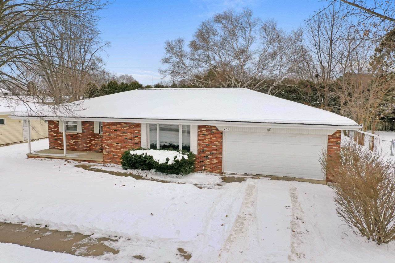 428 Steven Street - Photo 1
