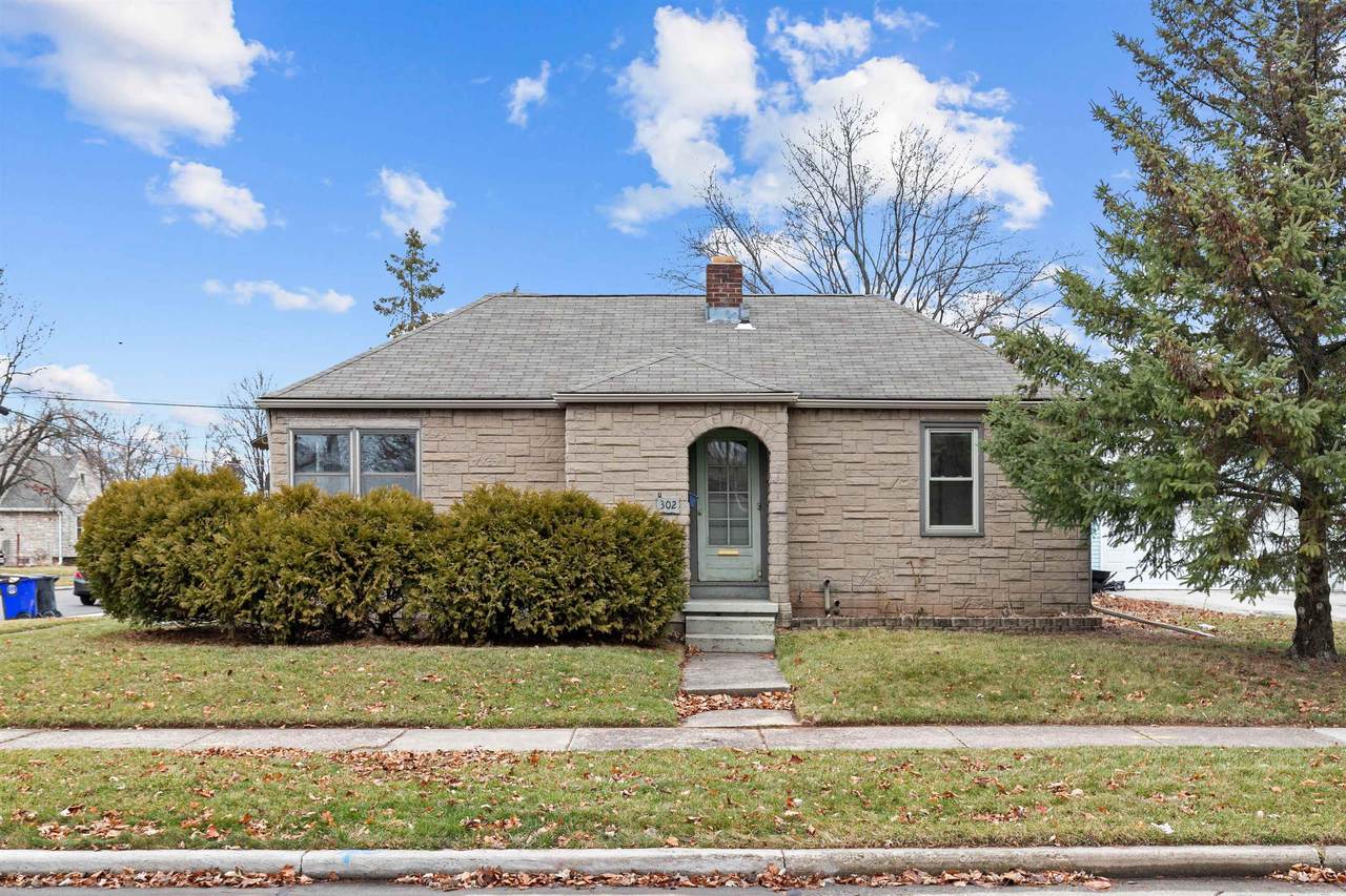 302 Wilson Avenue - Photo 1