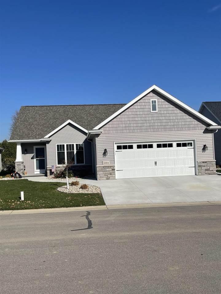 4996 Boxwood Lane - Photo 1