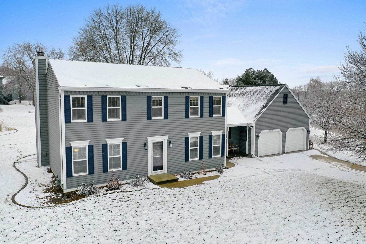 1524 Bay Highlands Drive - Photo 1