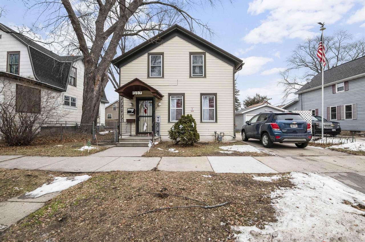 1207 Cherry Street - Photo 1